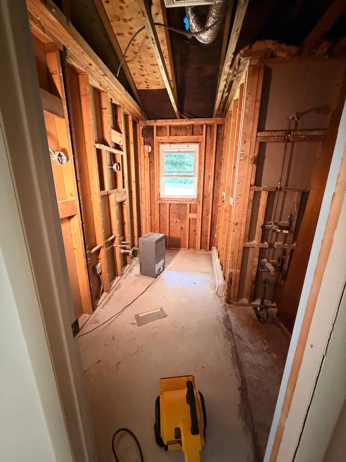 Bathroom before renovation